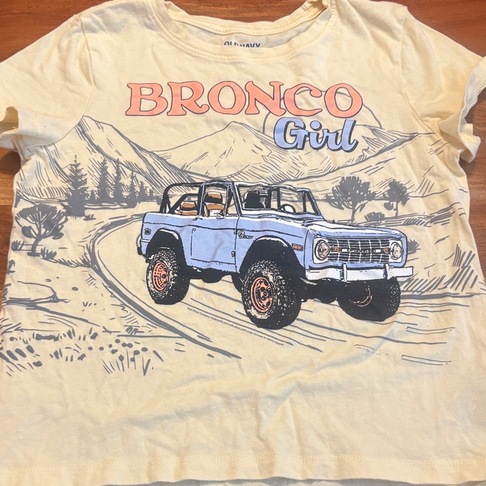 Old Navy Bronco Girl Kids Tee - Soft Yellow